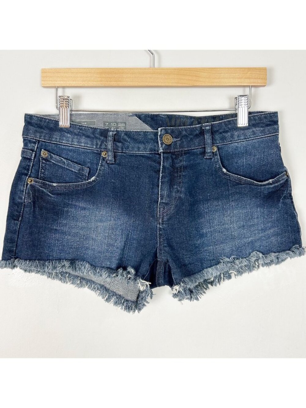 Y2K Volcom Micro Denim Shorts Dark Wash Yae Cutoff Size 7 Juniors